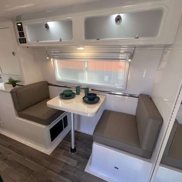 2025 Legacy Elite II Twin 5045 dinette