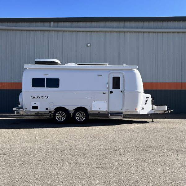 2025 Legacy Elite II Twin 5045 exterior enrty