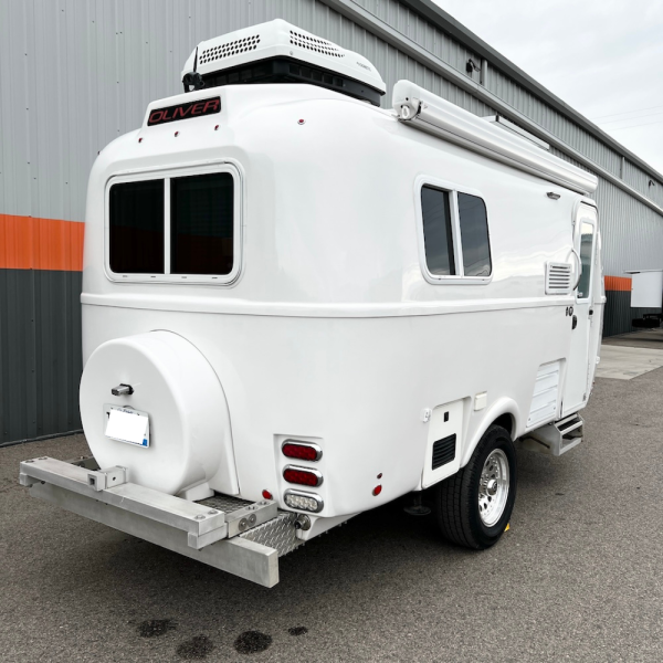 2018 Oliver 5335