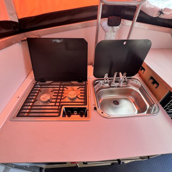 2023 TAXA Cricket 9049 stove and sink